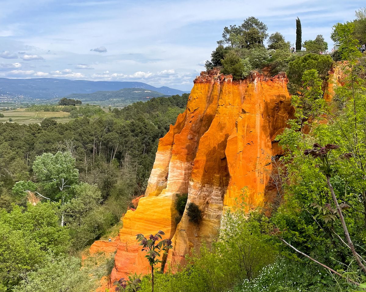 luberon france travel guide