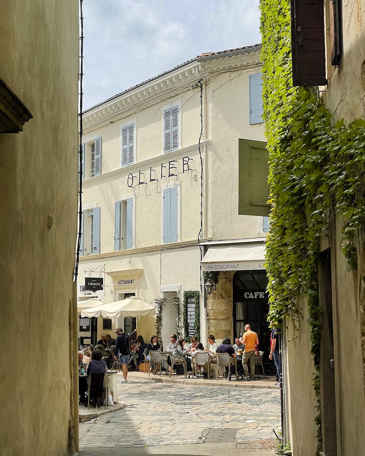 luberon france travel guide