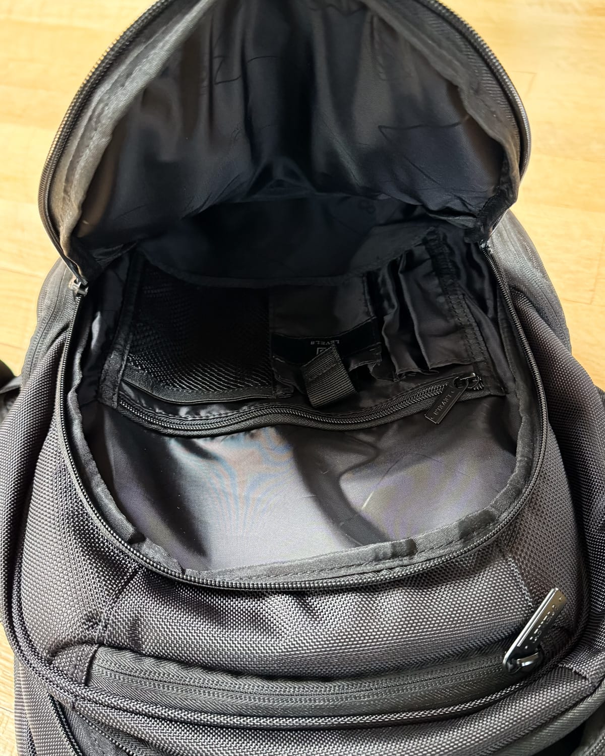 LEVEL8 Luggage Review - Standout Features & Considerations