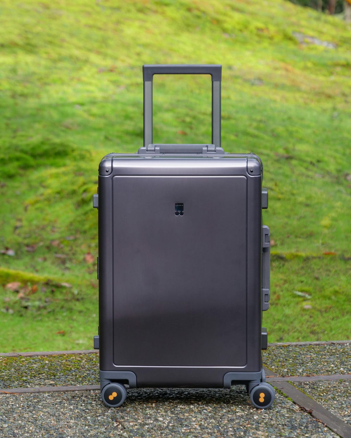 LEVEL8 Luggage Review - Standout Features & Considerations