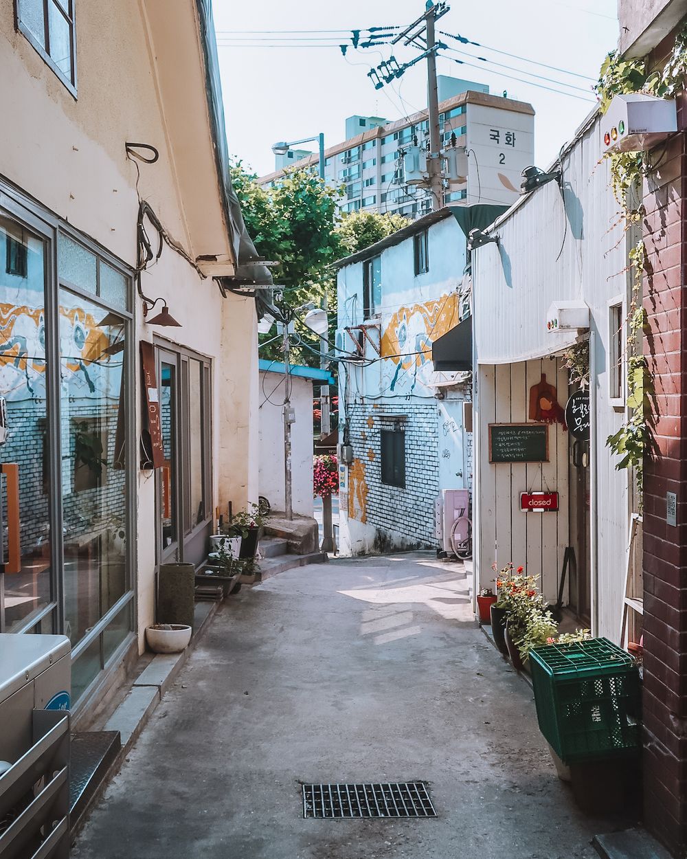 8 Cool Neighborhoods in Seoul You Should Visit