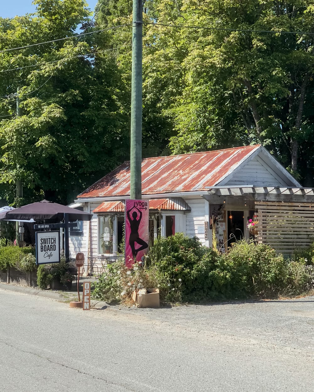 25 Best Restaurants on Salt Spring Island