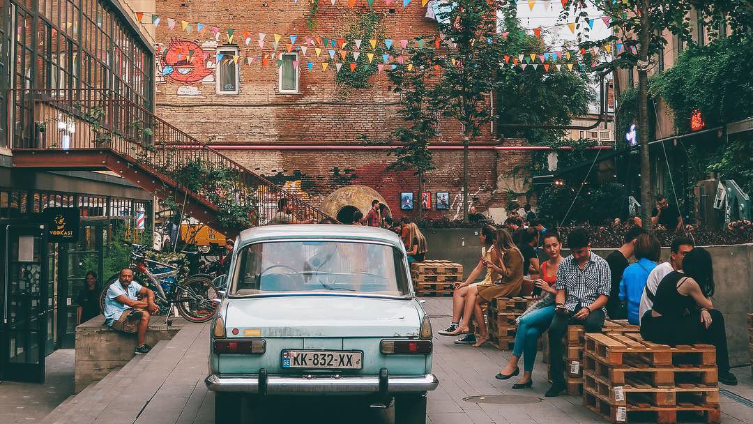 1 Week Georgia Itinerary for the Arts, Food & Wine Lover