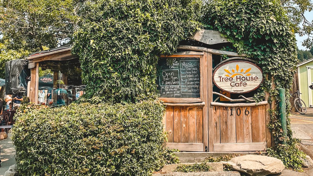 Tree House Cafe, one of the best restaurants on Salt Spring Island.