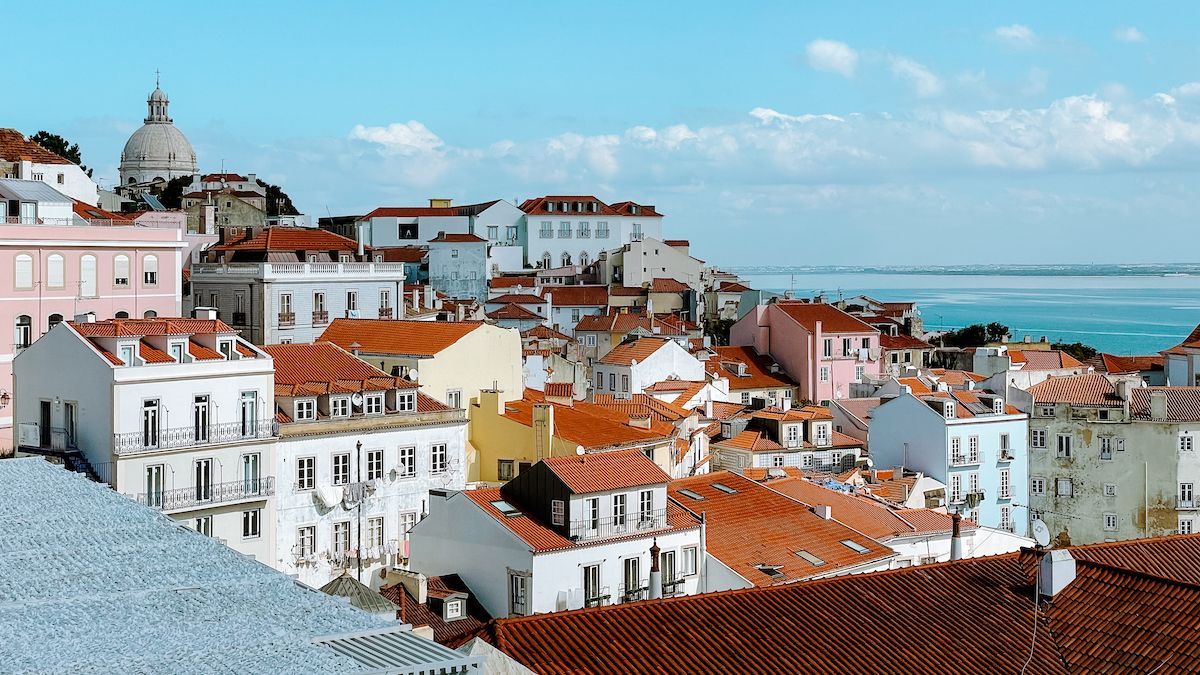 2 Day Lisbon Itinerary for Food, Shopping & Fun Experiences