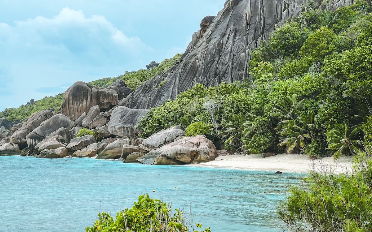 5 Beaches on La Digue you have to see
