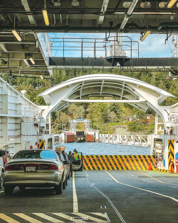 23 Best Things to do on Pender Island BC